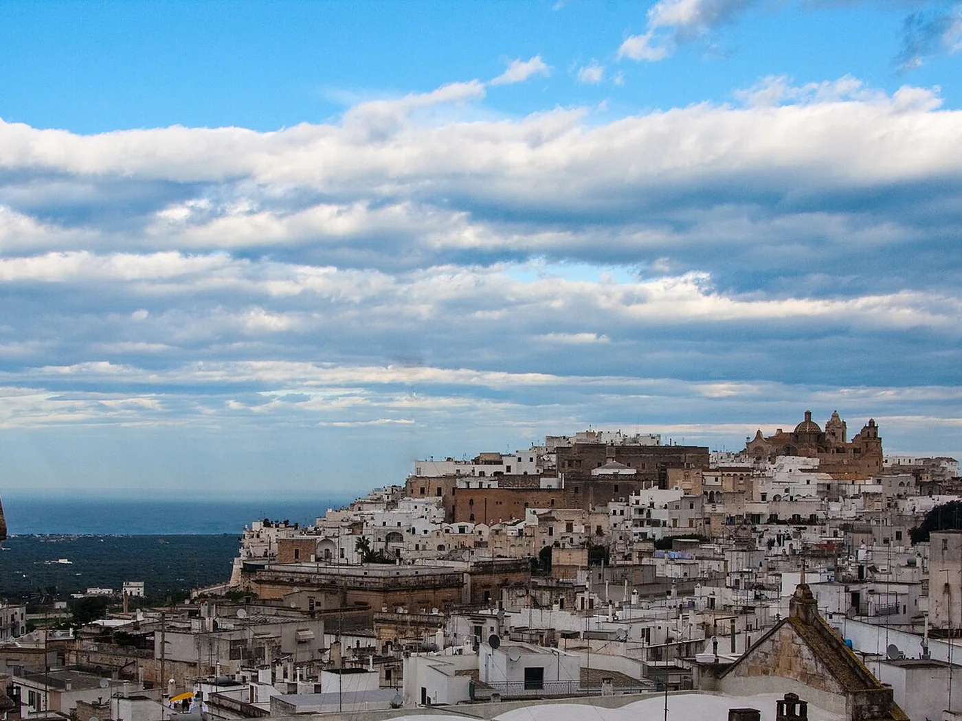 Immagine editoriale del territorio di Ostuni, in provincia di Brindisi