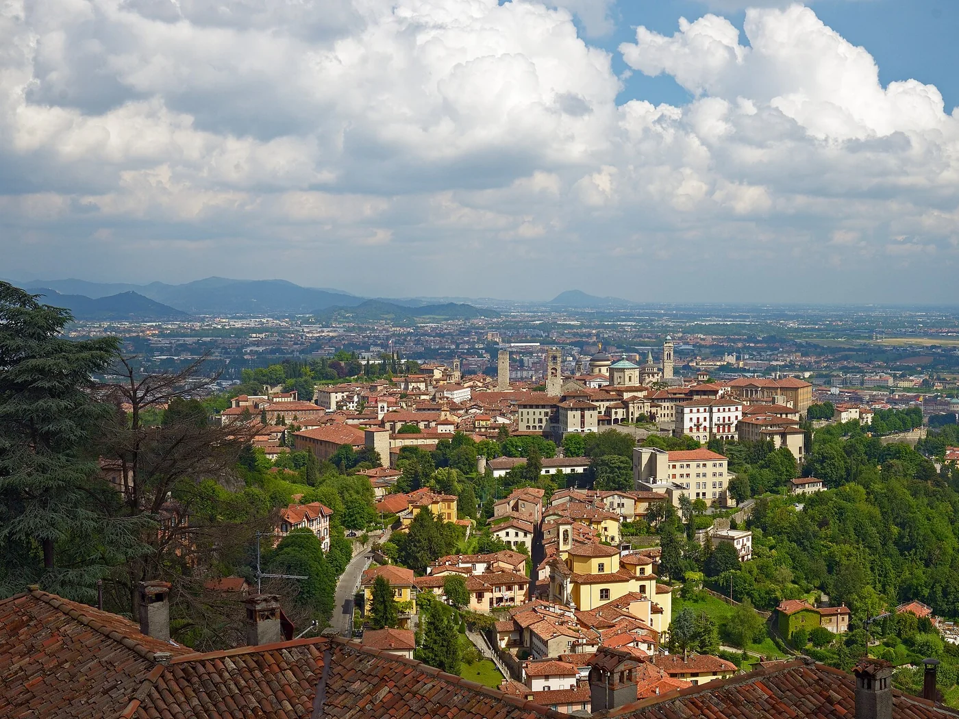Immagine editoriale del territorio di Bergamo, in provincia di Bergamo