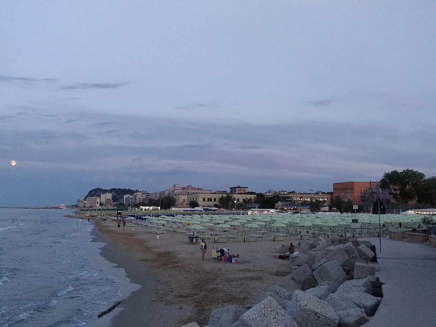Immagine editoriale del territorio di Pesaro, in provincia di Pesaro e Urbino