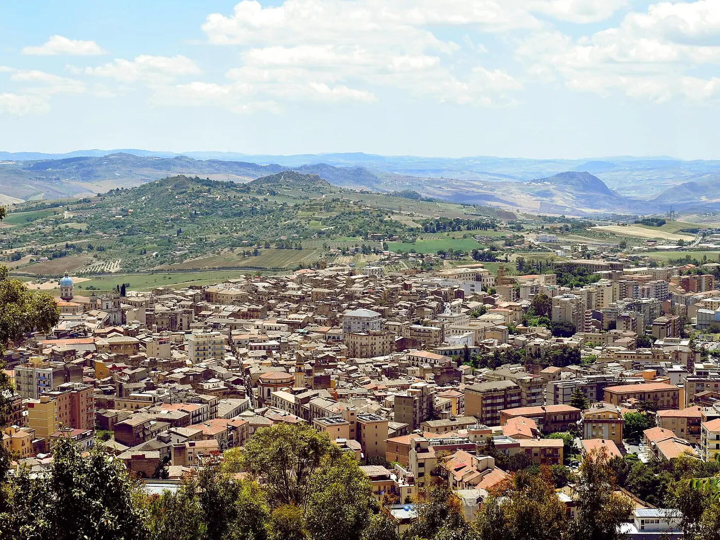 Immagine editoriale del territorio di Caltanissetta, in provincia di Caltanissetta